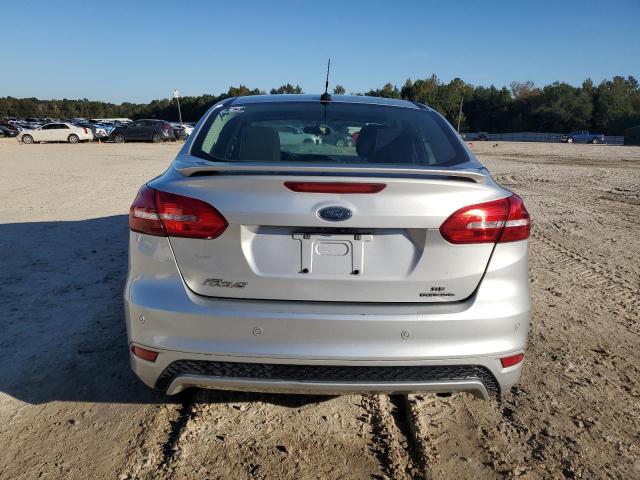 Photo 6 from auction – 2016 FORD FOCUS SE with VIN 1FADP3F29GL404503