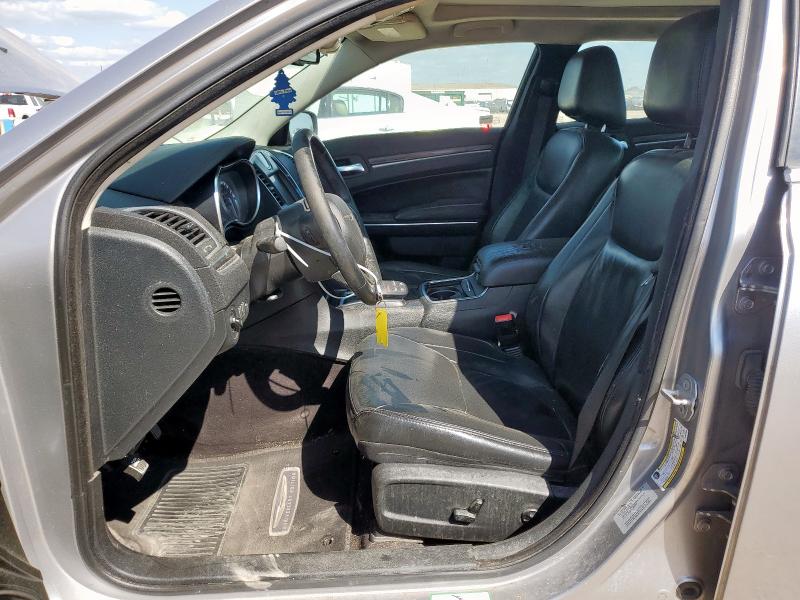 Photo 7 from auction – 2016 CHRYSLER 300 LIMITE with VIN 2C3CCAAG2GH348950