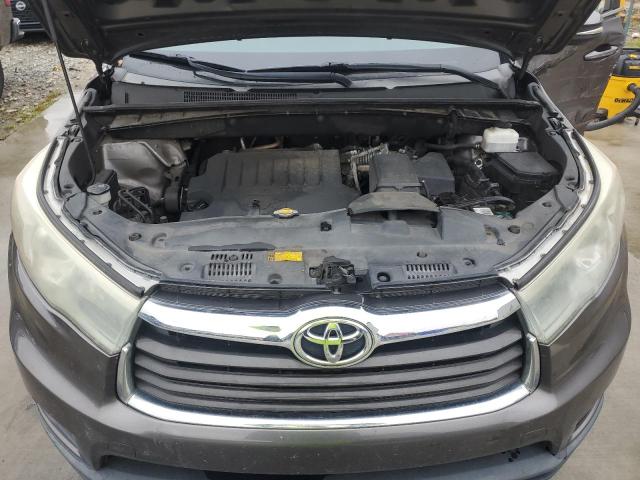 Photo 12 from auction – 2015 TOYOTA HIGHLANDER with VIN 5TDZKRFH8FS064702
