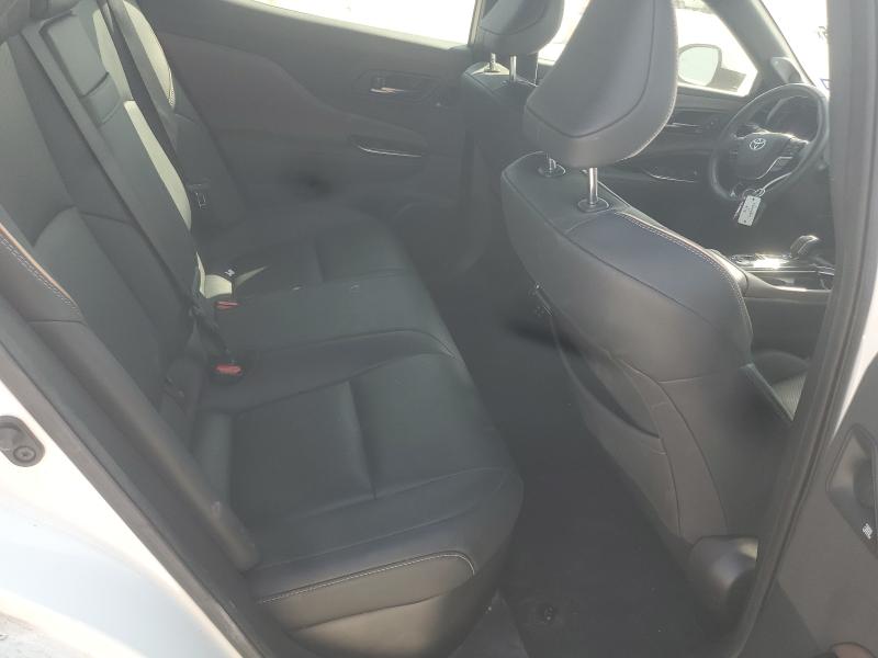 Photo 10 from auction – 2024 TOYOTA CROWN XLE with VIN JTDAAAAF8R3024892