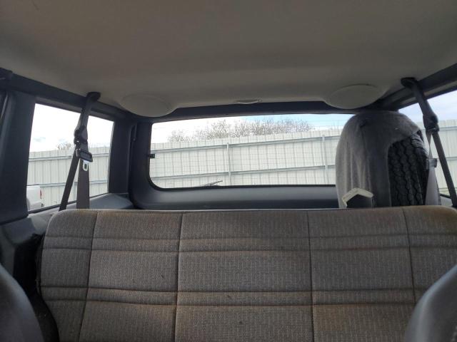 Photo 10 from auction – 2000 JEEP CHEROKEE with VIN 1J4FT48S7YL181665