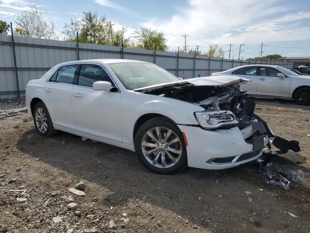Zdjęcie 4 z aukcji – 2018 CHRYSLER 300 TOURING z VIN 2C3CCARG0JH324707