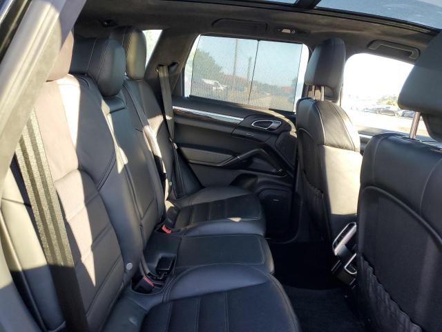Photo 11 from auction – 2013 PORSCHE CAYENNE GTS with VIN WP1AD2A21DLA79279