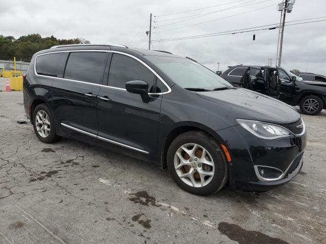 Photo 4 from auction – 2017 CHRYSLER PACIFICA T with VIN 2C4RC1EG5HR643598