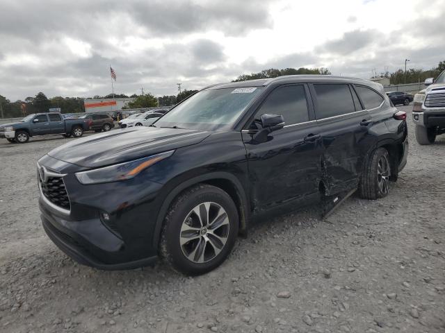 TOYOTA HIGHLANDER 2024 with VIN 5TDKDRAH8RS528529 - Photo from auction