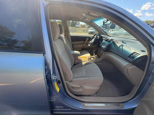 Photo 5 from auction – 2008 TOYOTA HIGHLANDER with VIN JTEEW41AX82005687
