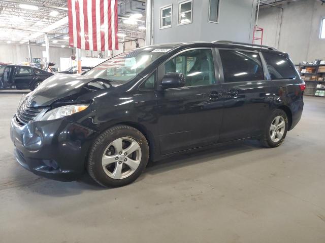 Photo 1 from auction – 2015 TOYOTA SIENNA LE with VIN 5TDKK3DC4FS583543