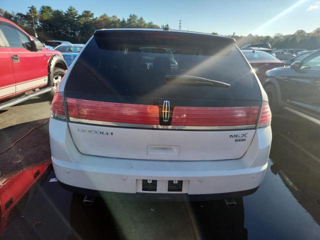 Photo 6 from auction – 2008 LINCOLN MKX with VIN 2LMDU88C48BJ21983
