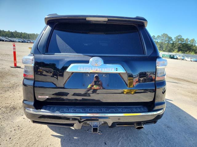 Photo 6 from auction – 2019 TOYOTA 4RUNNER SR with VIN JTEBU5JR2K5627646