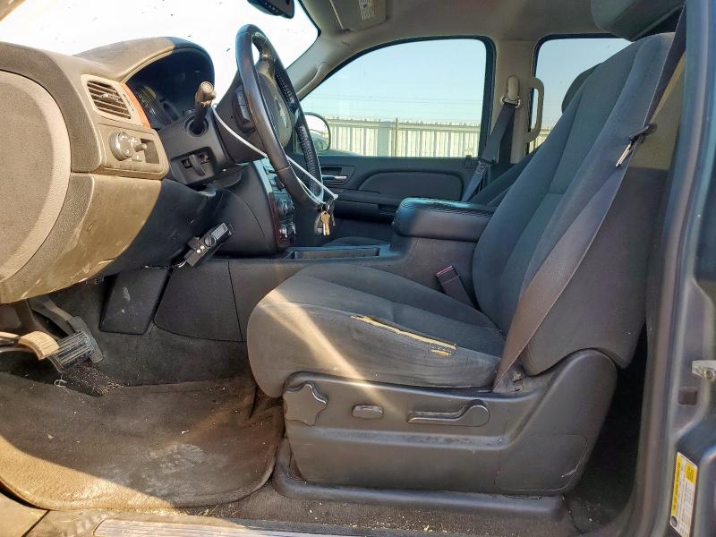 Photo 7 from auction – 2008 CHEVROLET SUBURBAN C with VIN 3GNFC16048G308687