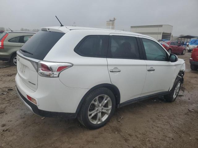 Photo 3 from auction – 2015 MITSUBISHI OUTLANDER with VIN JA4AD3A38FZ003634