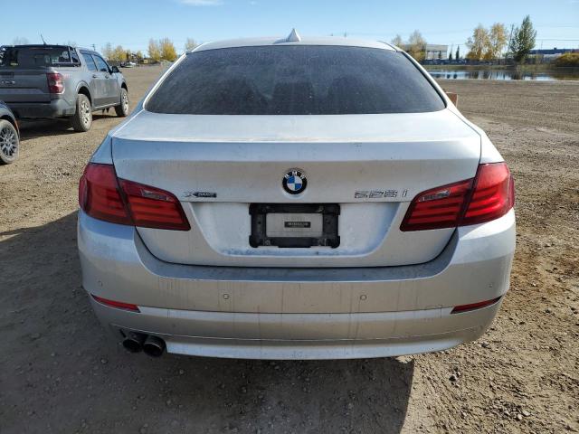 Photo 6 from auction – 2013 BMW 528 XI with VIN WBAXH5C56DDW14932