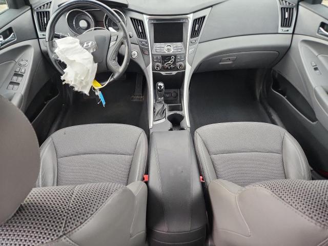 Photo 8 from auction – 2012 HYUNDAI SONATA SE with VIN 5NPEC4AB3CH407757