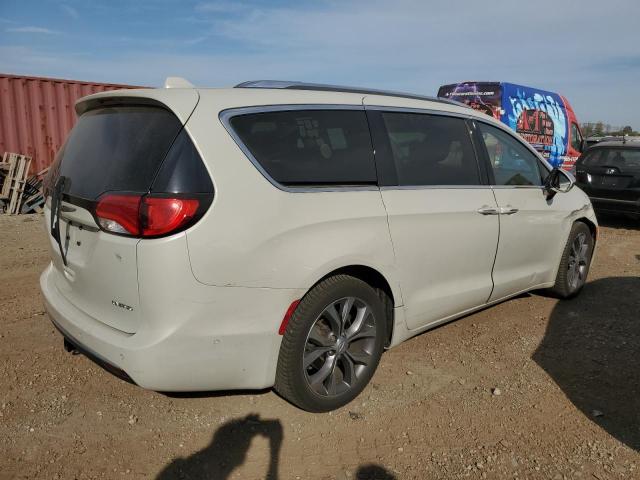 Photo 3 from auction – 2017 CHRYSLER PACIFICA L with VIN 2C4RC1GG1HR648004