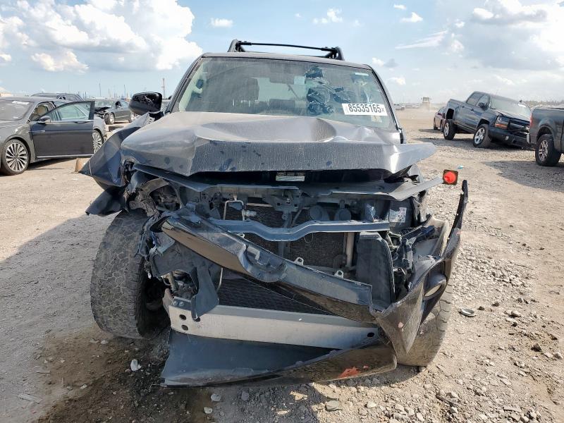 Zdjęcie 5 z aukcji – 2015 TOYOTA 4RUNNER SR z VIN JTEBU5JR3F5274940