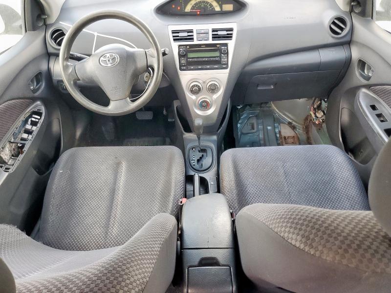 Photo 8 from auction – 2008 TOYOTA YARIS with VIN JTDBT923584035973