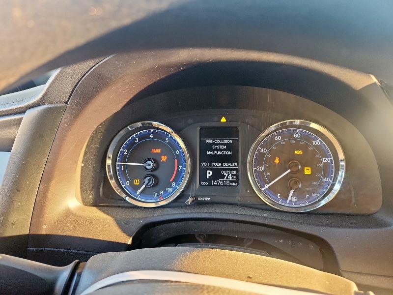 Photo 9 from auction – 2017 TOYOTA COROLLA LE with VIN 5YFBURHE5HP715200
