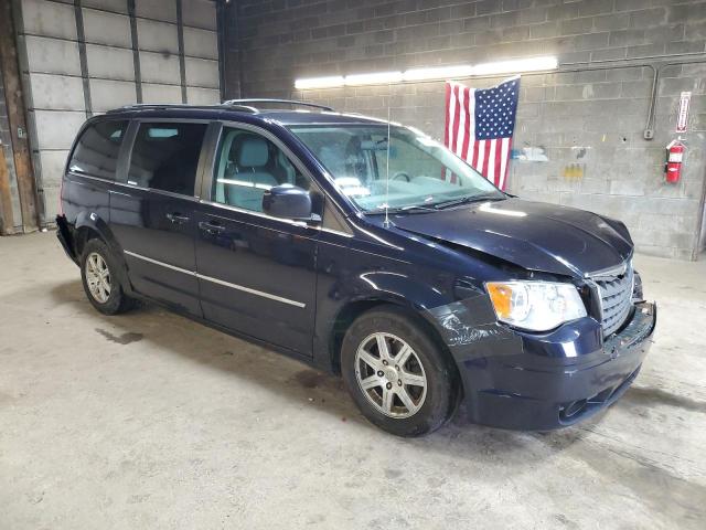 Photo 4 from auction – 2010 CHRYSLER TOWN & COU with VIN 2A4RR5D19AR494972