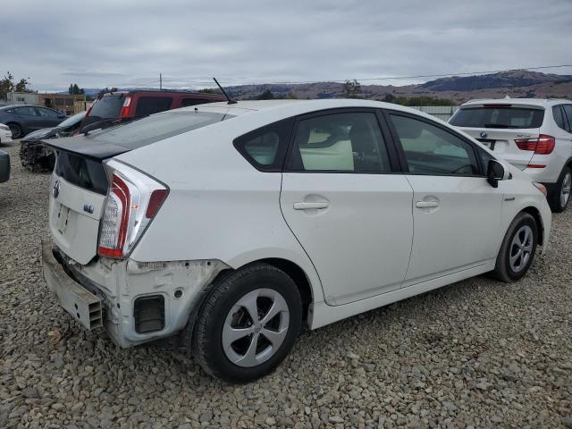 Photo 3 from auction – 2015 TOYOTA PRIUS with VIN JTDKN3DU1F1995240