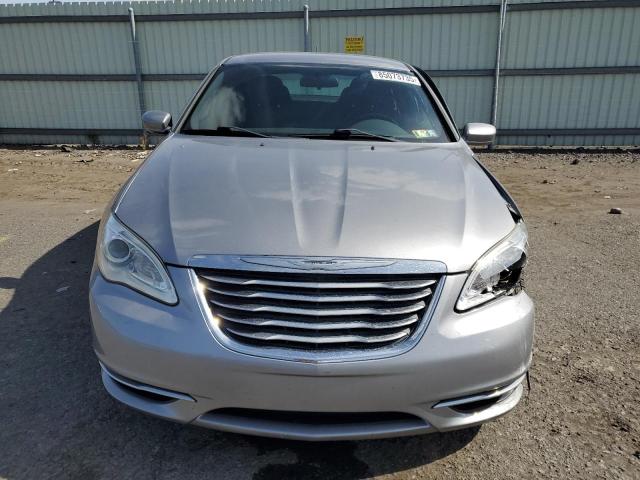 Photo 5 from auction – 2013 CHRYSLER 200 TOURIN with VIN 1C3CCBBG1DN556549