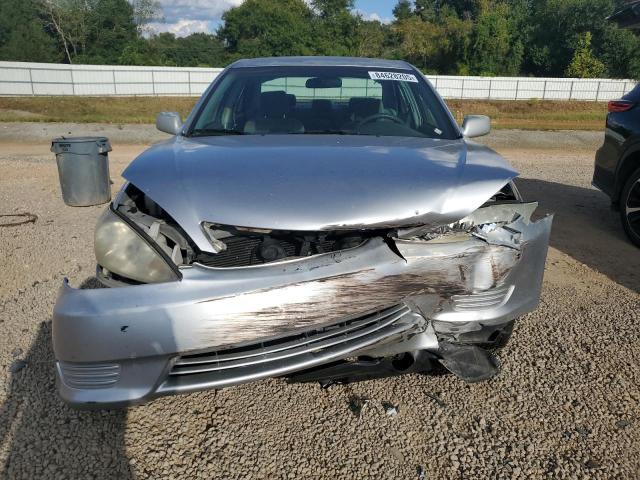 Photo 5 from auction – 2005 TOYOTA CAMRY LE with VIN 4T1BE32K45U983836