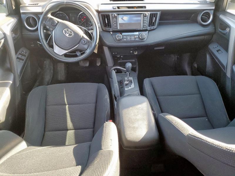 Photo 8 from auction – 2016 TOYOTA RAV4 XLE with VIN 2T3RFREV8GW464223