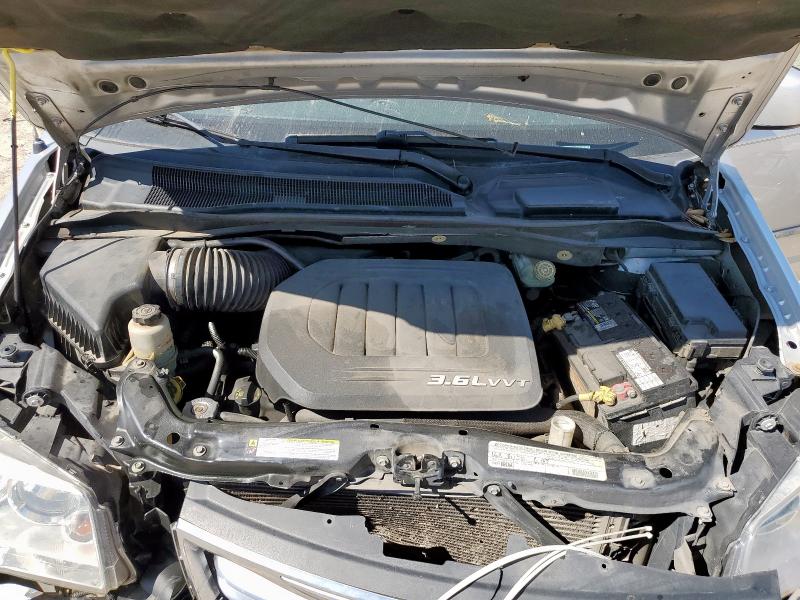 Photo 12 from auction – 2012 CHRYSLER TOWN & COU with VIN 2C4RC1BG0CR133057