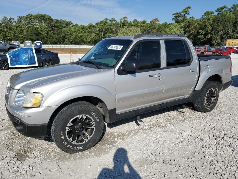 FORD EXPLORER S 2003 with VIN 1FMZU67E83UC69467 - Photo from auction