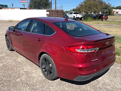Photo 3 from auction – 2019 FORD FUSION SE with VIN 3FA6P0HD8KR198591
