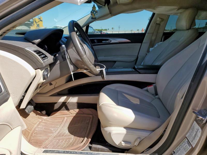 Photo 7 from auction – 2019 LINCOLN MKZ with VIN 3LN6L5KU5KR619321