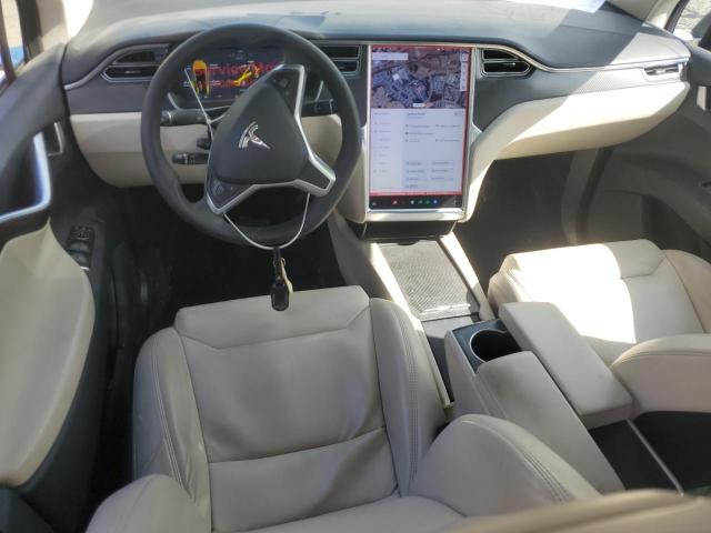 Photo 8 from auction – 2017 TESLA MODEL X with VIN 5YJXCBE24HF075549