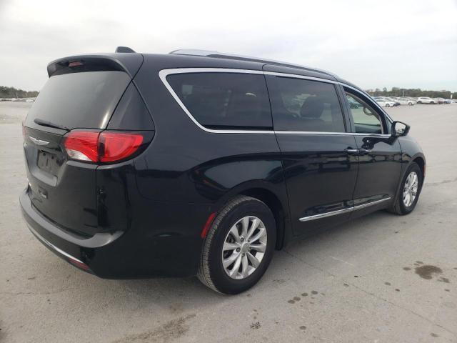 Photo 3 from auction – 2018 CHRYSLER PACIFICA T with VIN 2C4RC1EG4JR252304