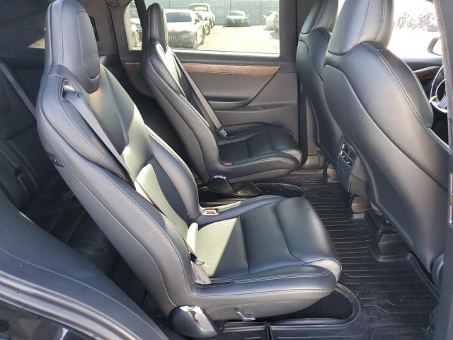 Photo 11 from auction – 2020 TESLA MODEL X with VIN 5YJXCBE43LF242171