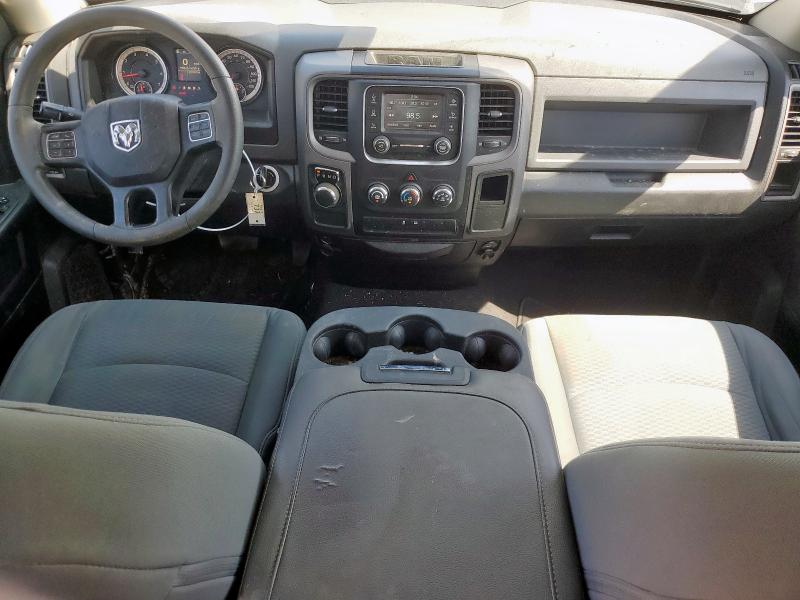 Photo 8 from auction – 2018 RAM 1500 ST with VIN 1C6RR6FG0JS315463