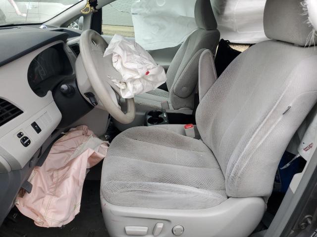 Photo 7 from auction – 2014 TOYOTA SIENNA LE with VIN 5TDKK3DC8ES429299
