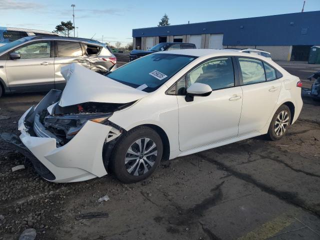 TOYOTA COROLLA LE 2022 with VIN JTDEAMDE7N3002317 - Photo from auction