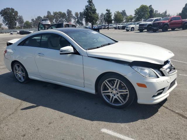 Photo 4 from auction – 2010 MERCEDES-BENZ E 550 with VIN WDDKJ7CB8AF046935