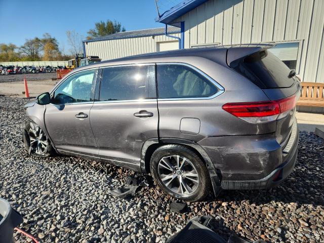 Photo 2 from auction – 2017 TOYOTA HIGHLANDER with VIN 5TDBZRFH9HS445488