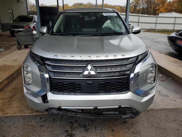 Photo 5 from auction – 2023 MITSUBISHI OUTLANDER with VIN JA4J4UA80PZ038607