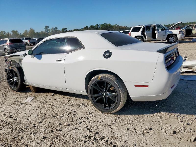 Photo 2 from auction – 2018 DODGE CHALLENGER with VIN 2C3CDZAG7JH132644