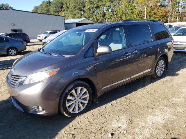 Photo 1 from auction – 2016 TOYOTA SIENNA XLE with VIN 5TDDK3DC7GS138000