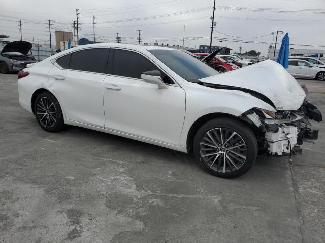 Photo 4 from auction – 2025 LEXUS ES 300H BASE with VIN 58ADA1C19SU065597