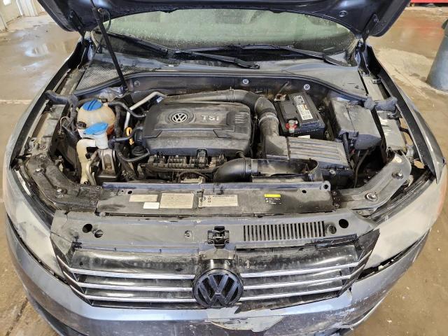 Photo 11 from auction – 2015 VOLKSWAGEN PASSAT S with VIN 1VWAS7A31FC007513