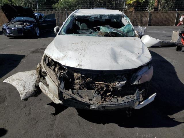 Photo 5 from auction – 2017 TOYOTA CAMRY with VIN 4T1BF1FK0HU320246