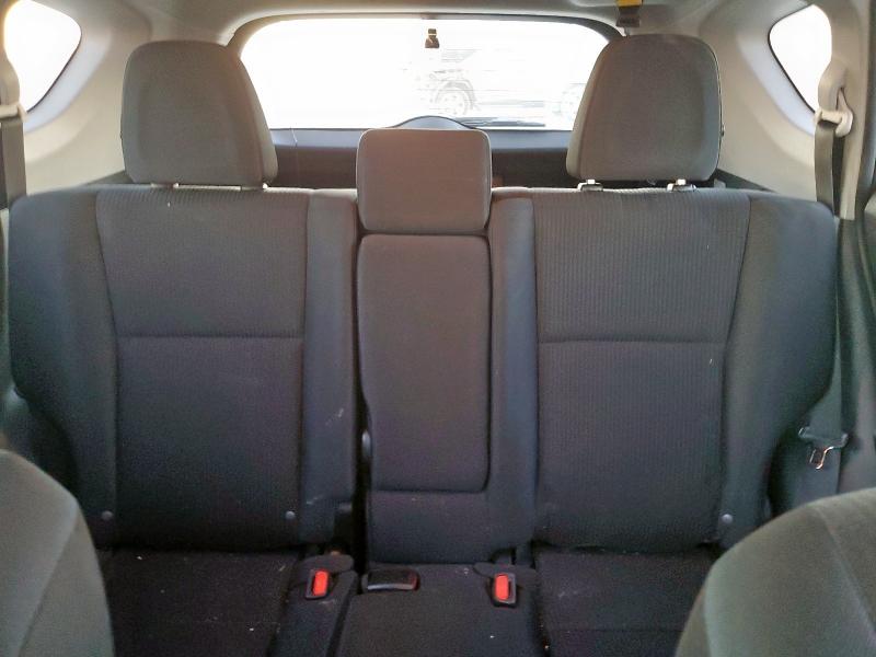 Photo 10 from auction – 2016 TOYOTA RAV4 LE with VIN 2T3BFREV1GW438967