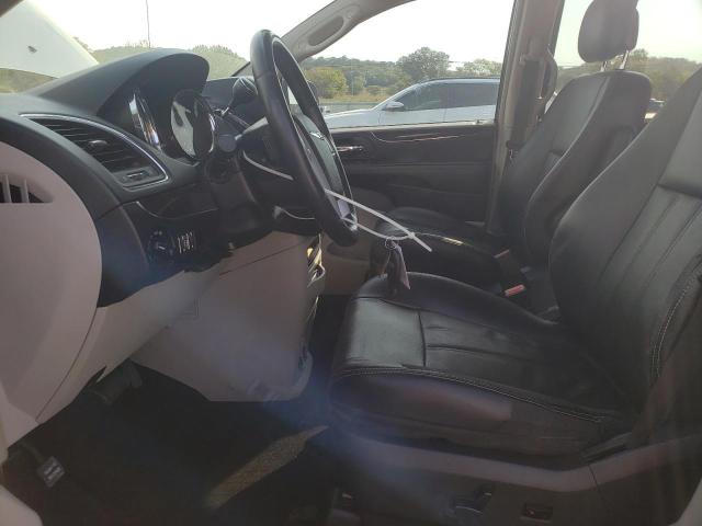 Photo 7 from auction – 2014 CHRYSLER TOWN & COU with VIN 2C4RC1BG4ER383419