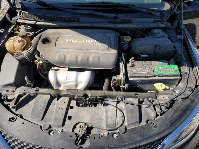 Photo 11 from auction – 2015 CHRYSLER 200 LIMITED with VIN 1C3CCCAB8FN744242