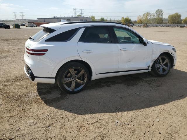 Photo 3 from auction – 2023 GENESIS GV70 BASE with VIN KMUMCDTC4PU100642