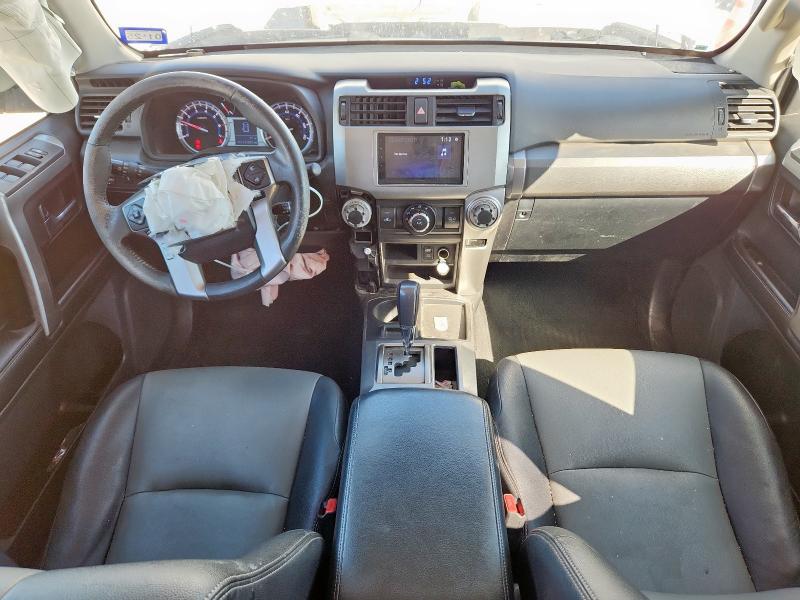 Photo 8 from auction – 2016 TOYOTA 4RUNNER SR with VIN JTEZU5JR8G5110051