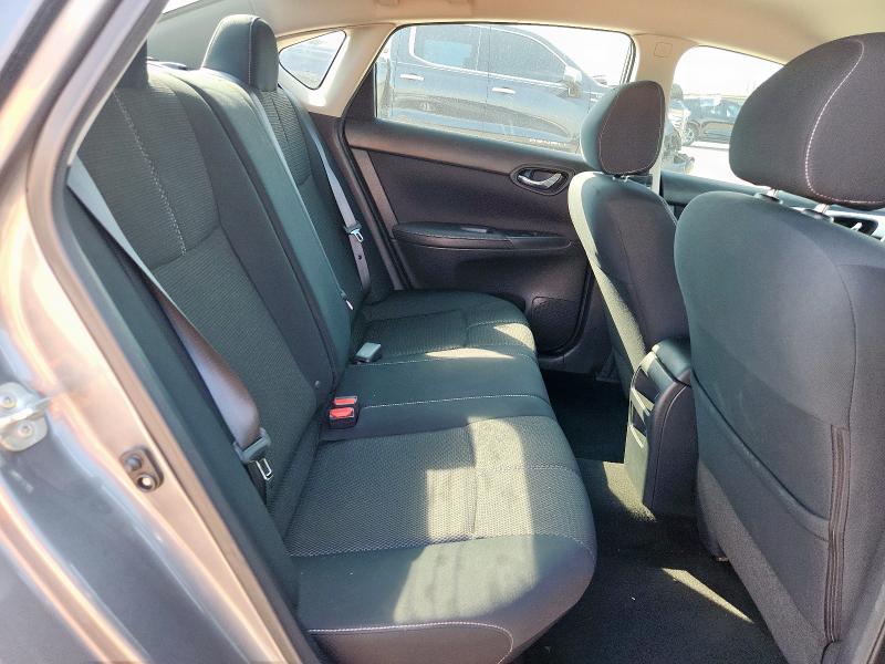 Photo 10 from auction – 2017 NISSAN SENTRA S with VIN 3N1AB7AP3HY345739